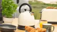 Mestic MWC-180 – štýlová rýchlovarná kanvica ideálna na kempovanie