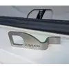 Busboxx držiak zadných dverí – bezpečné vetranie pre VW T5/T6/T6.1