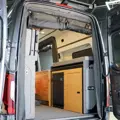 GOAT Garage System – 3v1 posteľ, stôl a úložný priestor pre Sprinter, Crafter, Transit