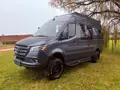 Hliníkový strešný nosič pre Mercedes Sprinter – ľahký, odolný, nosnosť 100 kg