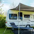 TRAVELLIFE slnečná clona 400x250 cm  s LED