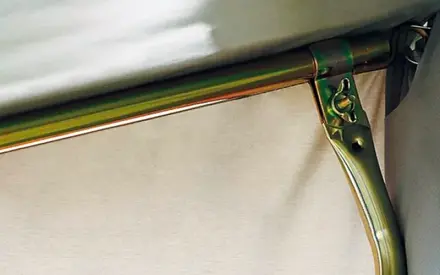 Prítlačná tyč na predstan – nastaviteľná 167–250 cm