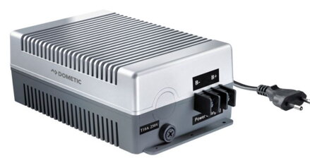 Dometic PerfectCharge IU 81212 – automatická nabíjačka 8 A pre 12 V batérie