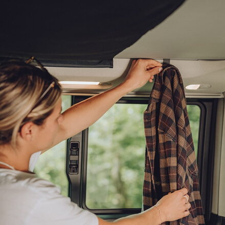 BusBoxx  háčiky na výklopnú strechu – 2 ks pre VW T5/T6/T6.1 California