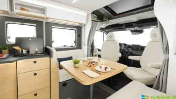 TE 740 – flexibilné spanie s voliteľnou dinetovou a výklopnou posteľou