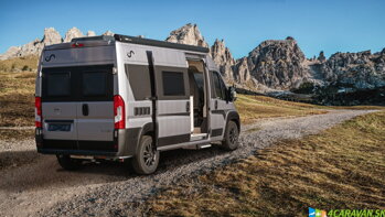 Kompaktný a obratný -  všetko, čo potrebujete na pohodlné cestovanie