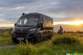 Kompaktný a obratný -  všetko, čo potrebujete na pohodlné cestovanie