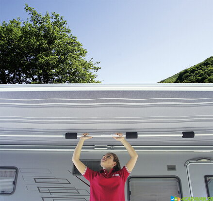 Fiamma Magic Rafter – Napínacia tyč pre markízy 250–400 cm