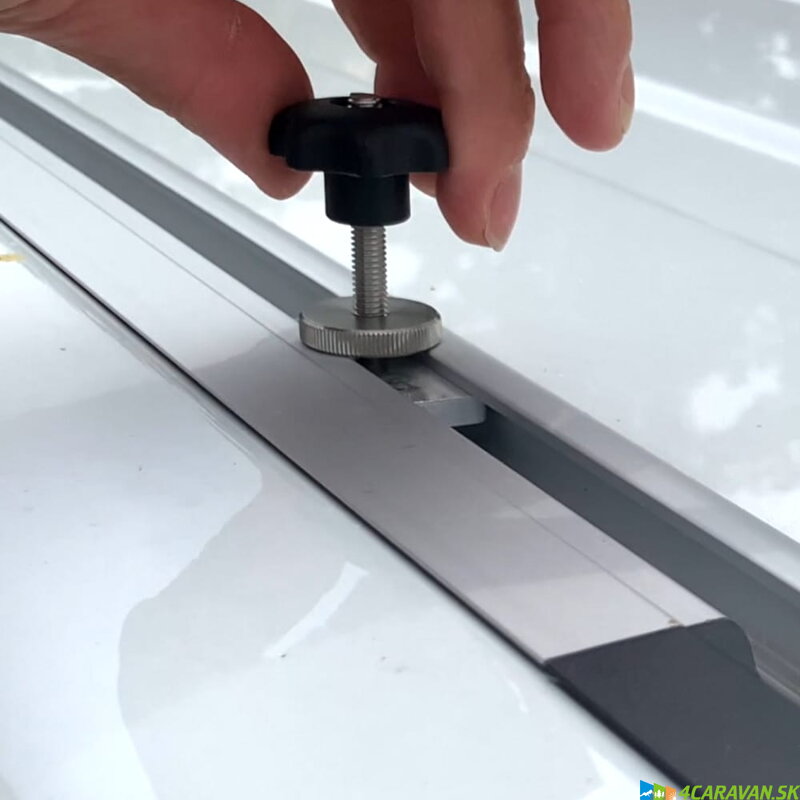 BUSBOXX adaptér do strešnej C-lišty – 2 ks pre VW T5/T6/T6.1 California